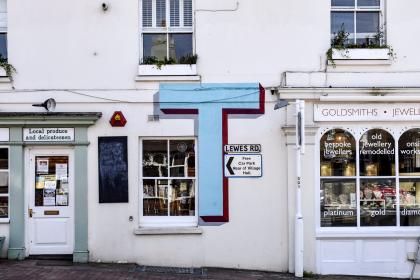 畅享水果派解说网站免费入口视频，轻松获取精彩内容